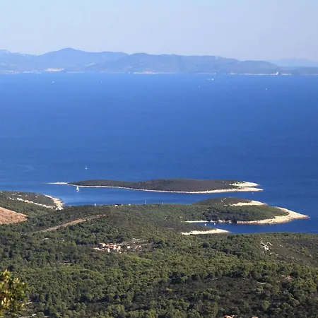 Apartments By The Sea Rukavac, Vis - 2478 Apartment *