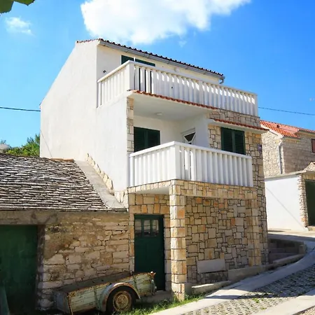 Apartments By The Sea Rukavac, Vis - 2478 Apartment Rukavac (Vis)