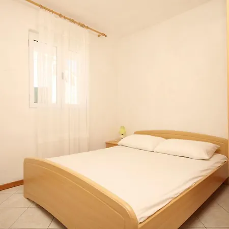 Apartments By The Sea Rukavac, Vis - 2478